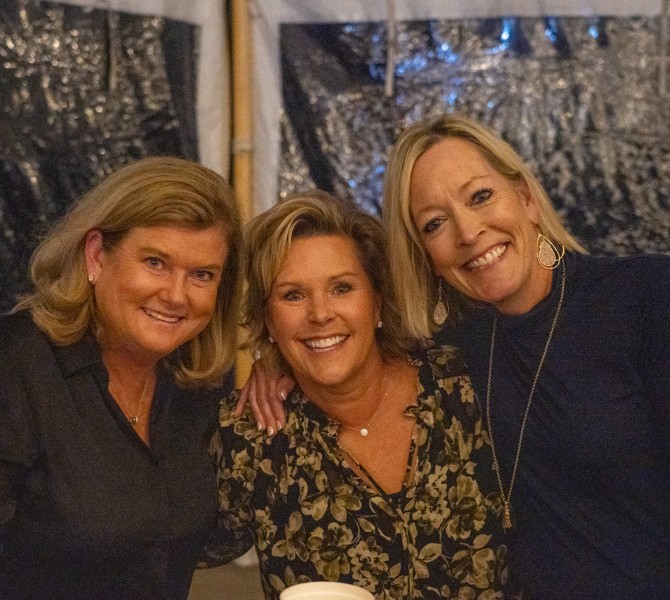 Fall in LOVEland 2025